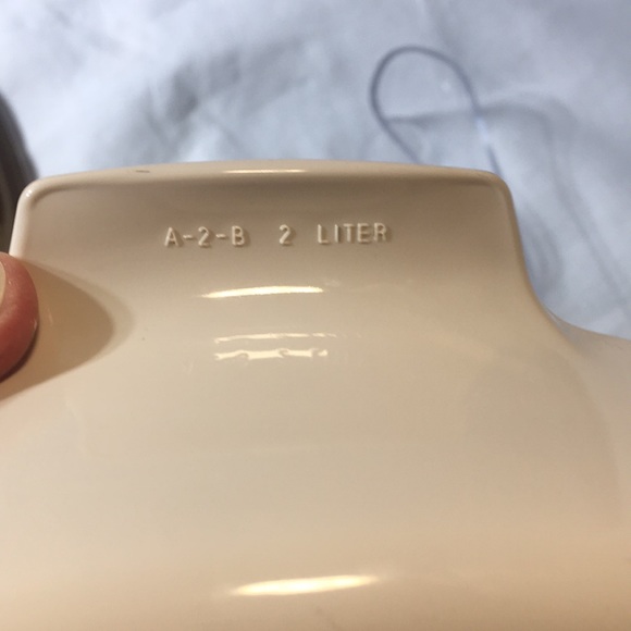 Vintage Corning Ware 2 liter casserole with lid Symphony (amber lid) - Picture 5 of 11